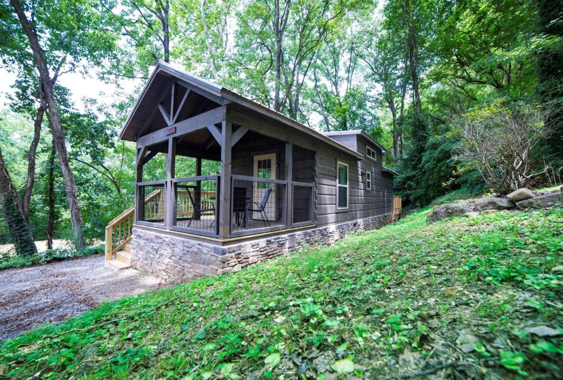 Ryon Tiny Home Cabin City-Side Rustic Retreat Чаттануга Экстерьер фото